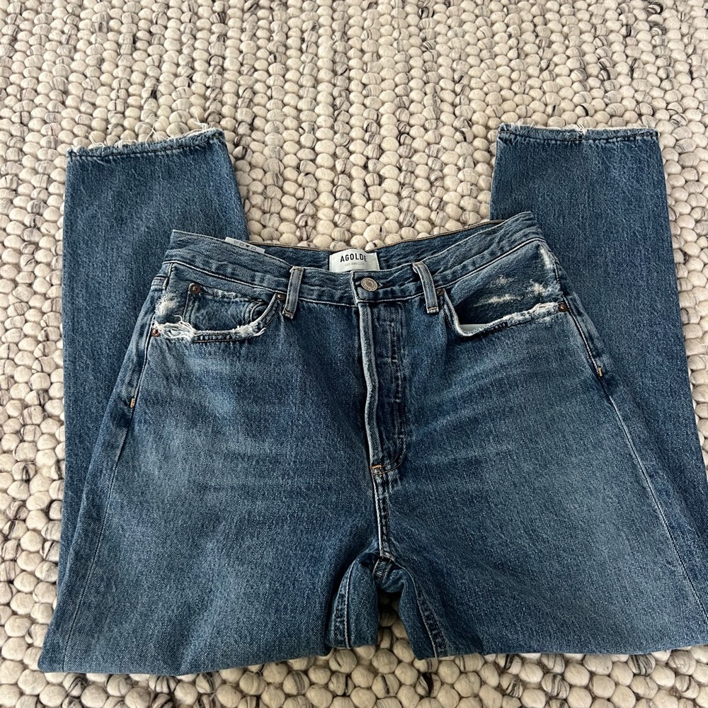 Agolde high rise crop Riley  denim in frequency wash
Excellent condition